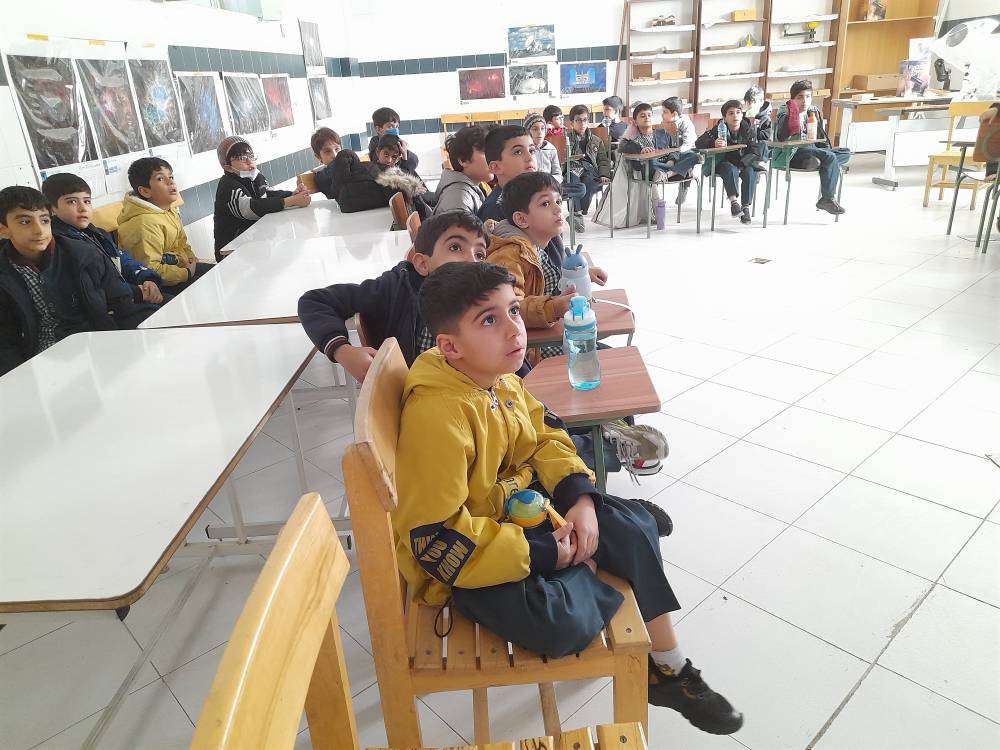 بازدید دانش آموزان از پژوهش سرا