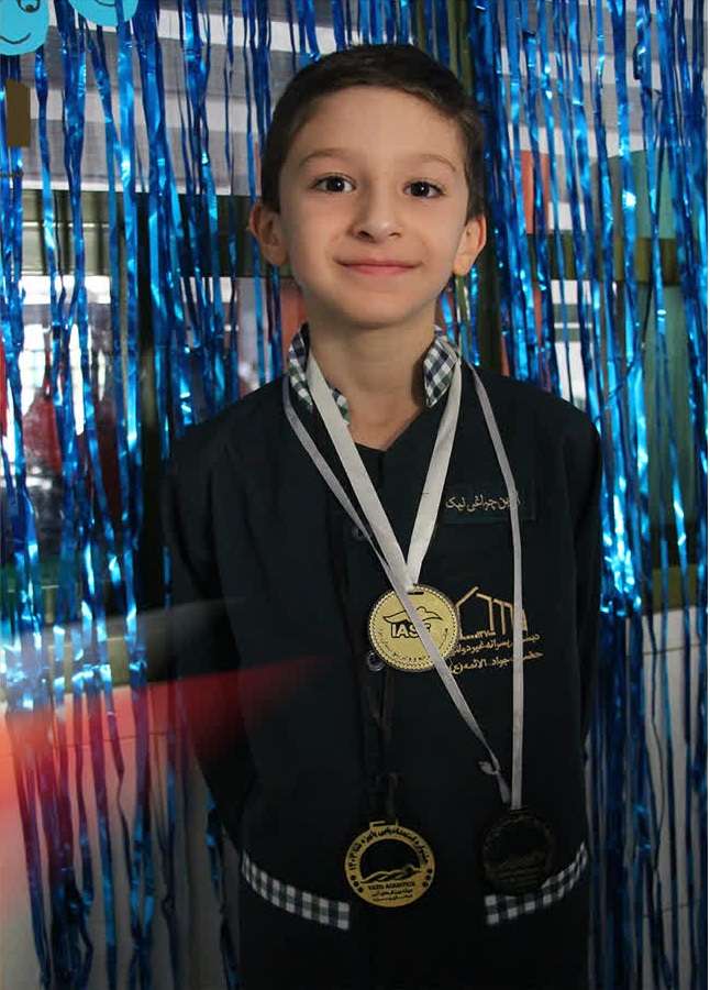 کسب مقام ممتاز در مسابقات شنا