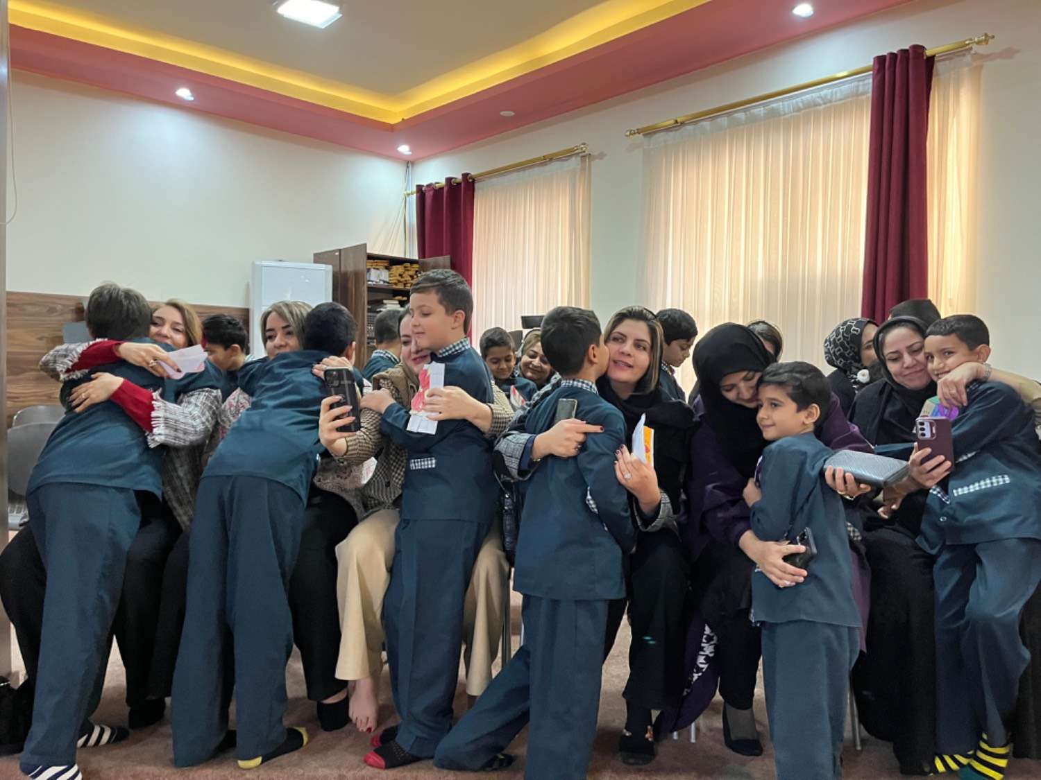 جشن به مناسبت روز مادر