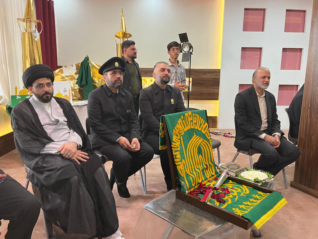 عطر حرم رضوی در مدرسه ی ما پیچید